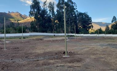 Terreno en Huayllabamba