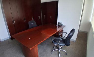 Oficina en venta o alquiler en Av. Jorge Basadre