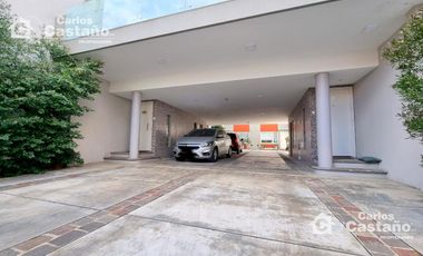 Exc Duplex 3 Amb con Parrilla y Cochera
