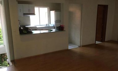 CASA EN VENTA CON 3 DEPARTAMENTOS EN AZCAPOTZALCO