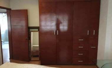 CASA EN VENTA CON 3 DEPARTAMENTOS EN AZCAPOTZALCO