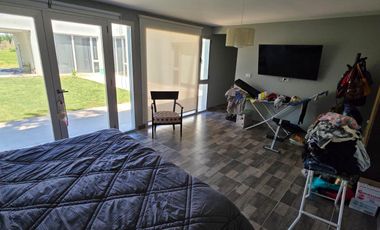 CASA EN VENTA EN BARRIO PRIVADO CRUZ DEL SUR GRAL. ROCA