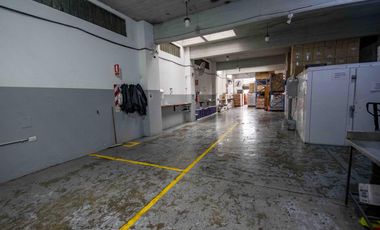 Galpón en  venta en Martínez