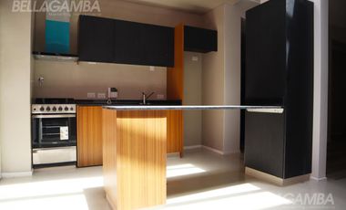 CASA A ESTRENAR EN EL CORAZON DE FLORIDA