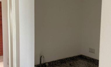 Casa en alquiler, dos dormitorios  mas pileta, Barrio Norte, Villa Allende