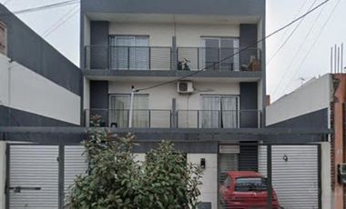 Departamento en Villa Luzuriaga