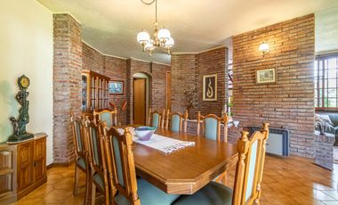 CASA | VENTA | 4 DORMITORIOS | DOBLE LOTE | PILETA | VILLA ADELINA | SAN ISIDRO