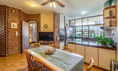 CASA | VENTA | 4 DORMITORIOS | DOBLE LOTE | PILETA | VILLA ADELINA | SAN ISIDRO