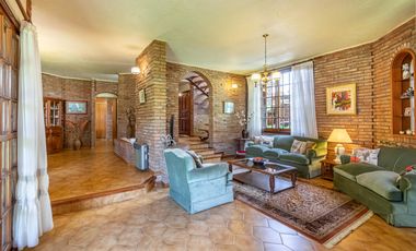 CASA | VENTA | 4 DORMITORIOS | DOBLE LOTE | PILETA | VILLA ADELINA | SAN ISIDRO