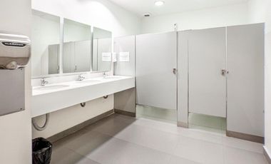Oficina en Renta de 400m2 corporativo de lujo San Pedro GG