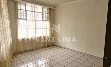 CENTRO CELAYA: Cómodo departamento en planta baja con 2 recamaras.