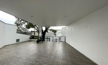 Casa en Renta Condado de Sayavedra