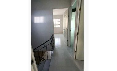 HOGAR CON CORAZON EN ESTA CASA EN LOMAS DEL SAUCE