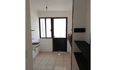 HOGAR CON CORAZON EN ESTA CASA EN LOMAS DEL SAUCE