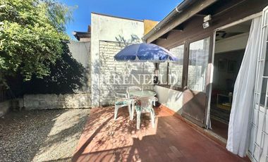 Reñaca. Balmaceda. Cabaña para remodelar a 4 cuadras de la playa.
