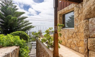 En exclusividad. Playa Amarilla. Permite uso comercial.
