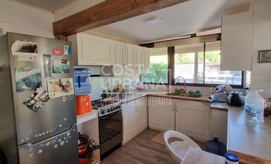 Linda casa en Altos del Mauco