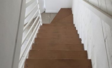 CASA 2D/1B CON ESTACIONAMIENTO Y PATIO