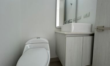 APARTAMENTO EN ARRIENDO UBICADO EN ENVIGADO SECTOR LOMA DEL CHOCHO