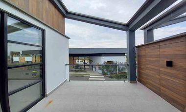 CASA EN ARIENDO EN CERRITOS/PEREIRA