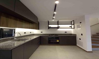 CASA EN ARIENDO EN CERRITOS/PEREIRA