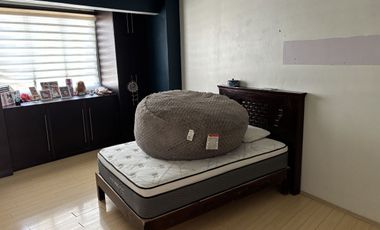 Casa, oficinas y salon de fiestas en Nezahualcóyotl