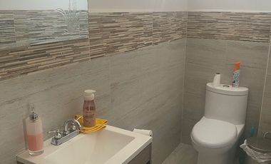 CASA TIPO INGLESA, BOSQUES DEL LAGO CUAUTITLAN IZCALLI