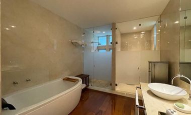 Venta de Residencia en Rancho San Francisco