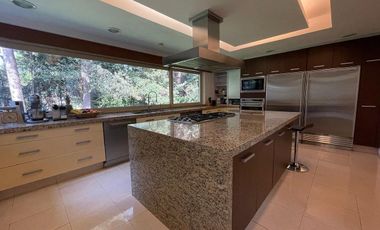 Venta de Residencia en Rancho San Francisco