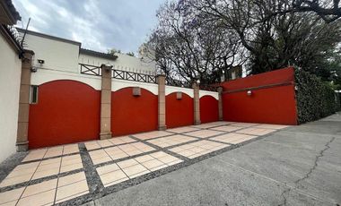 Venta de casa en condominio en las Águilas parte baja