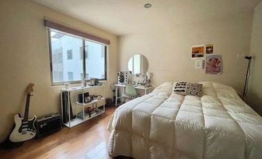 Venta de casa en condominio en las Águilas parte baja