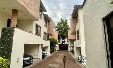 Venta de casa en condominio en las Águilas parte baja