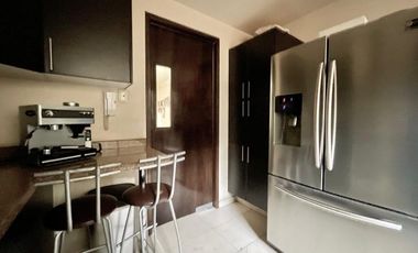 Venta de casa en condominio en las Águilas parte baja