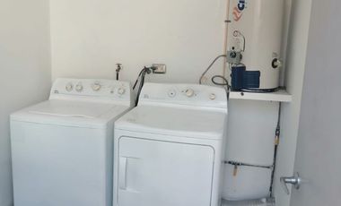 CASA EN RENTA EN PRIVADA EN CD. DEL CARMEN