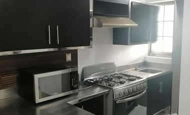 CASA EN RENTA EN PRIVADA EN CD. DEL CARMEN