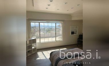 Departamento con vista a la ciudad en RENTA