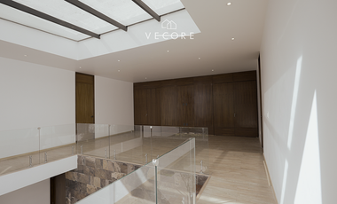 CASA EN VENTA EN ARAUCA ll, ZONA REAL, ZAPOPAN