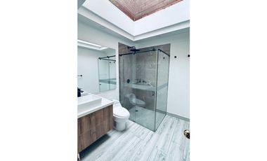 Casa en conjunto para arriendo en Pinares, Pereira!!!