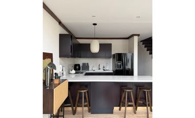 ARRIENDO  APARTAMENTO 90m2 DUPLEX   CHICO