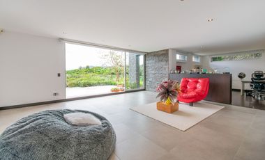 CASA DE LUJO EN VENTA | CLUB DE GOLF APOSENTOS – SOPÓ