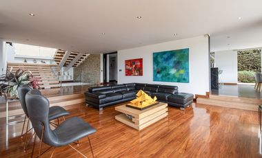 CASA DE LUJO EN VENTA | CLUB DE GOLF APOSENTOS – SOPÓ