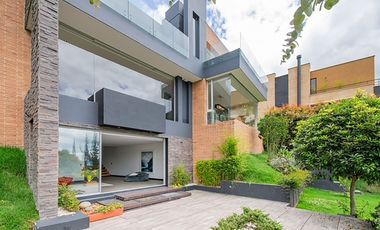 CASA DE LUJO EN VENTA | CLUB DE GOLF APOSENTOS – SOPÓ