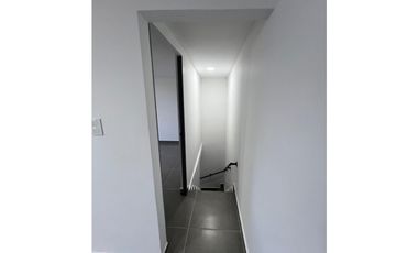 SE VENDE APARTAMENTO CON APARTAESTUDIO Y LOCAL EN PEREIRA, POBLADO DOS