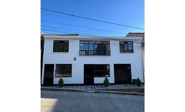 SE VENDE APARTAMENTO CON APARTAESTUDIO Y LOCAL EN PEREIRA, POBLADO DOS