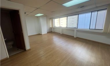 OFICINA EN ALQUILER EN EL CENTRO DE CALI, BOLSA DE OCCIDENTE