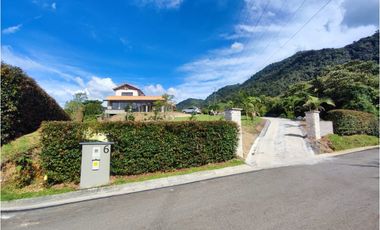 Casa Campestre en Venta El Tambo, La Ceja