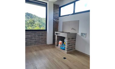 Casa Campestre en Venta El Tambo, La Ceja
