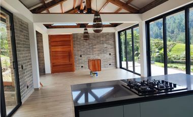 Casa Campestre en Venta El Tambo, La Ceja