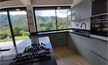 Casa Campestre en Venta El Tambo, La Ceja