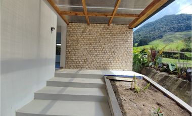 Casa Campestre en Venta El Tambo, La Ceja